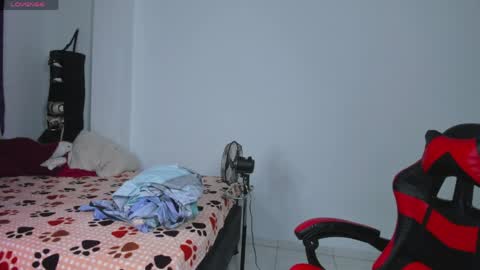 yumi_hanna online show from 04/08/26, 02:11