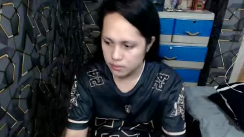 Snapshot of yumi_white chatting on 10/03/25, 11:46 yumi online show from 10/03/25, 11:46