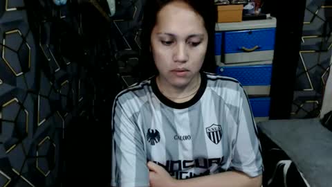 yumi online show from 02/23/26, 09:45