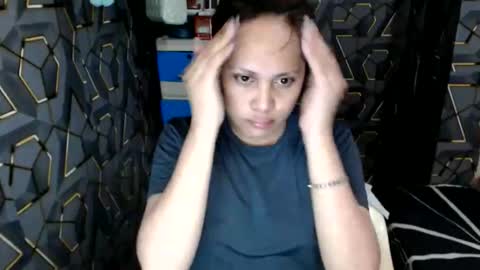 yumi online show from 05/27/26, 01:57
