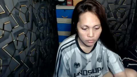 yumi online show from 05/30/26, 08:11
