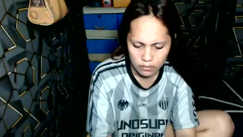 yumi online show from 06/17/26, 08:28