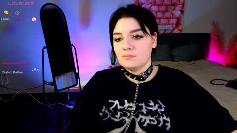 YumemiyaYumi online show from 01/06/25, 12:37