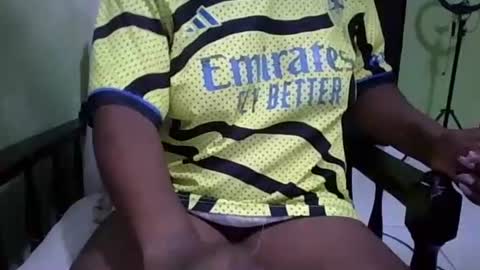 Snapshot of yummychocolate_2 chatting on 09/16/25, 06:58 YUMMY online show from 09/16/25, 06:58