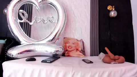 Yummyduo online show from 05/08/26, 11:04
