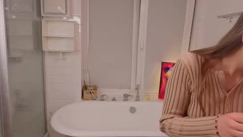 Emily online show from 02/06/26, 05:49