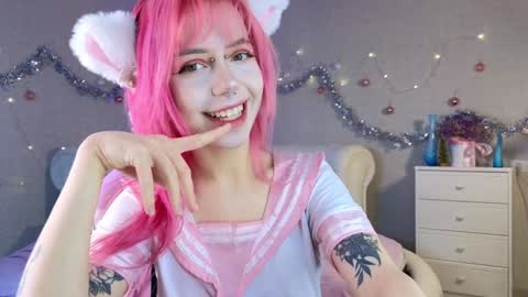 Lisa online show from 01/05/25, 10:40