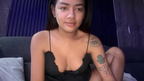 Goddes Renalyn online show from 10/17/25, 08:39