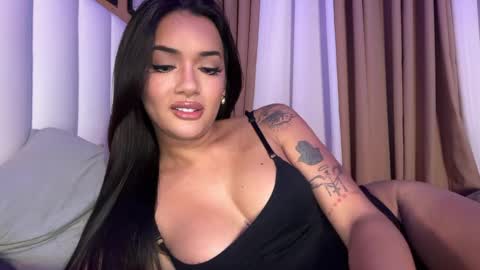 Goddes Renalyn online show from 11/13/25, 09:58