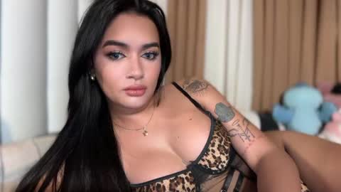 Goddes Renalyn online show from 01/05/26, 11:52