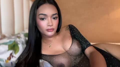 Goddes Renalyn online show from 06/02/26, 08:11
