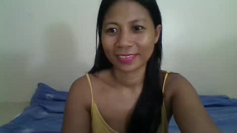 yuna_05 online show from 01/06/26, 04:43