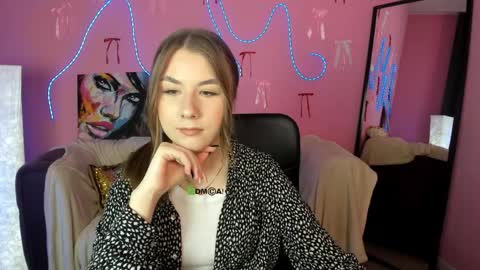 Yuna online show from 04/06/26, 12:17