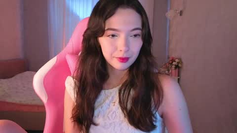 Yuna online show from 06/08/26, 01:28