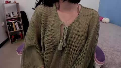 Yuna online show from 01/04/25, 09:09