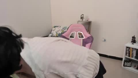 Yuna online show from 02/07/25, 03:08