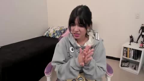 Yuna online show from 02/10/25, 06:45