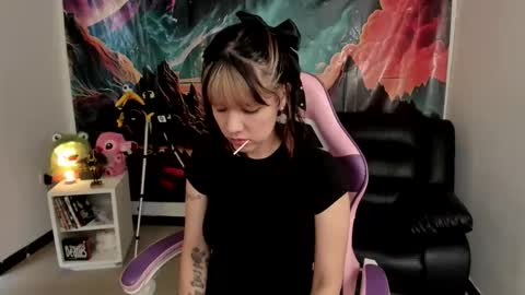 Yuna online show from 03/25/26, 03:18