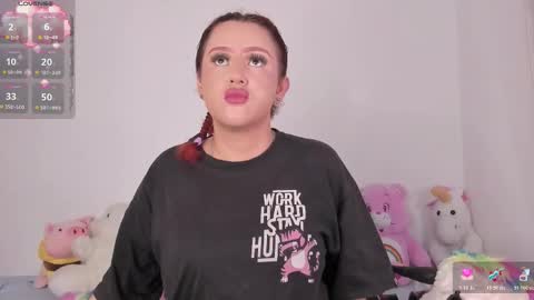 yunahott_ online show from 01/06/26, 04:38