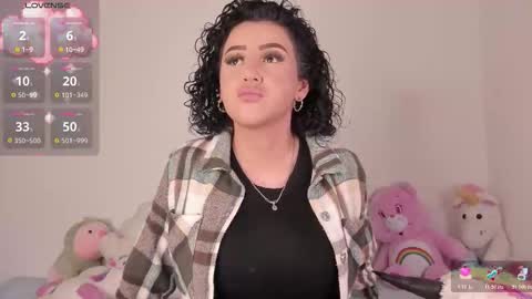 yunahott_ online show from 03/25/26, 05:46