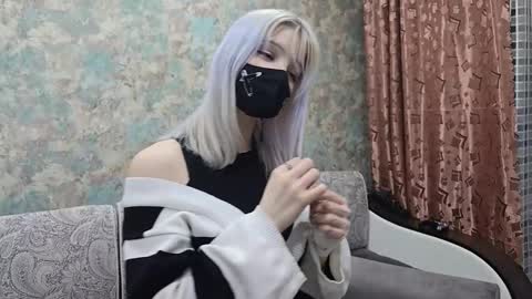 Snapshot of yunakiss chatting on 02/13/26, 07:54 Yuna online show from 02/13/26, 07:54