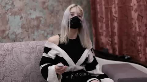 Snapshot of yunakiss chatting on 02/18/26, 07:43 Yuna online show from 02/18/26, 07:43