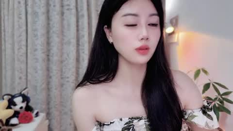 Snapshot of yuner0715 chatting on 06/26/26, 03:16 YunEr online show from 06/26/26, 03:16