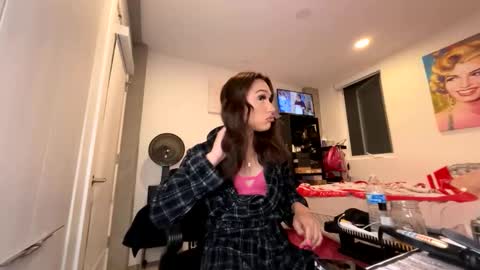 BbyTSSLut online show from 04/12/26, 03:00