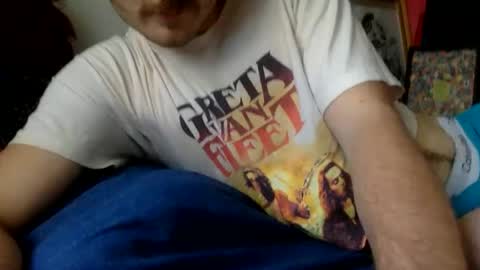 Snapshot of yunggeezer chatting on 11/01/25, 04:25 yunggeezer online show from 11/01/25, 04:25