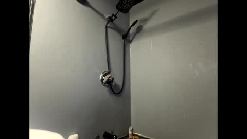 YungJefe online show from 04/19/26, 03:22