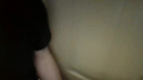 Snapshot of yungstallion10 chatting on 12/31/24, 09:50 Fire 0range kush online show from 12/31/24, 09:50