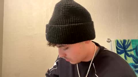 Snapshot of yungstudbev chatting on 12/23/24, 02:56 yungstudbev online show from 12/23/24, 02:56