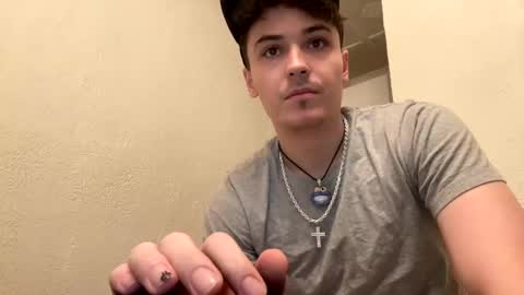 Snapshot of yungstudbev chatting on 01/05/25, 10:29 yungstudbev online show from 01/05/25, 10:29