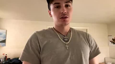 Snapshot of yungstudbev chatting on 01/06/25, 10:24 yungstudbev online show from 01/06/25, 10:24