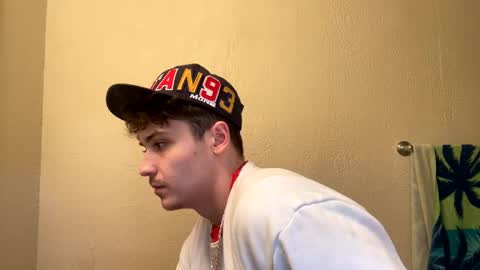 Snapshot of yungstudbev chatting on 01/08/25, 01:31 yungstudbev online show from 01/08/25, 01:31