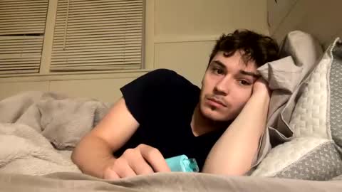 Snapshot of yungstudbev chatting on 01/21/25, 11:13 yungstudbev online show from 01/21/25, 11:13