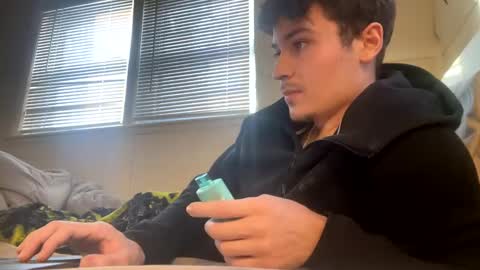 Snapshot of yungstudbev chatting on 01/28/25, 08:58 yungstudbev online show from 01/28/25, 08:58