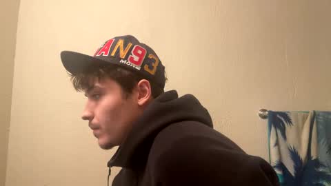 Snapshot of yungstudbev chatting on 02/05/25, 01:04 yungstudbev online show from 02/05/25, 01:04