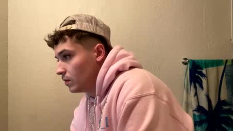 Snapshot of yungstudbev chatting on 02/18/25, 04:58 yungstudbev online show from 02/18/25, 04:58