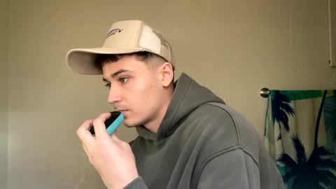 Snapshot of yungstudbev chatting on 02/18/25, 09:09 yungstudbev online show from 02/18/25, 09:09