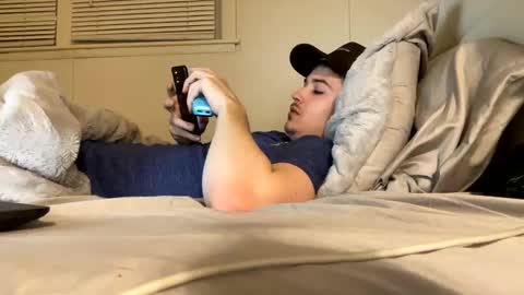 Snapshot of yungstudbev chatting on 03/01/25, 01:22 yungstudbev online show from 03/01/25, 01:22