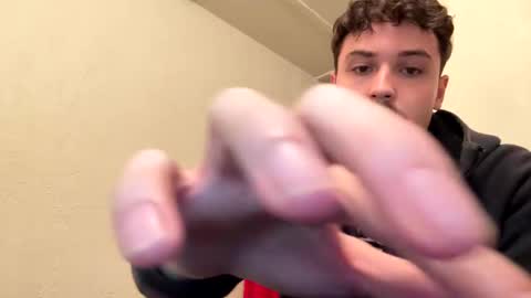 Snapshot of yungstudbev chatting on 09/10/25, 01:49 yungstudbev online show from 09/10/25, 01:49