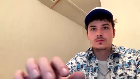 Snapshot of yungstudbev chatting on 10/08/25, 05:38 yungstudbev online show from 10/08/25, 05:38