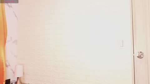 yunkeyc online show from 10/18/25, 04:26