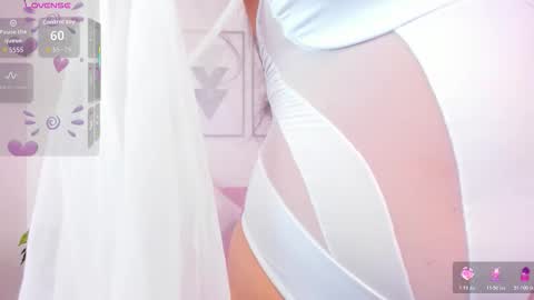 Yunna online show from 12/02/25, 11:37