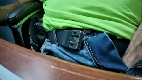 Snapshot of yuppers1234 chatting on 09/10/25, 06:52 yuppers1234 online show from 09/10/25, 06:52