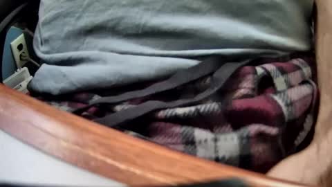 Snapshot of yuppers1234 chatting on 09/17/25, 04:19 yuppers1234 online show from 09/17/25, 04:19