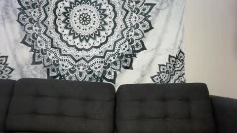 yurdreams_22 online show from 05/15/26, 03:30