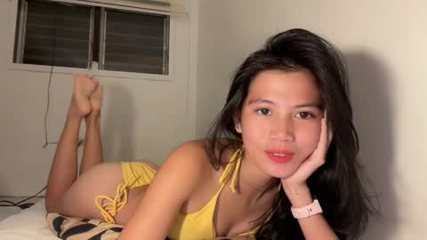 yuri online show from 11/13/25, 01:59