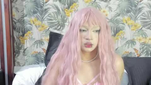 Yuri Kay online show from 05/16/26, 08:07